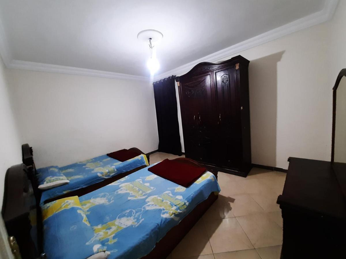 Maxim Apartment *