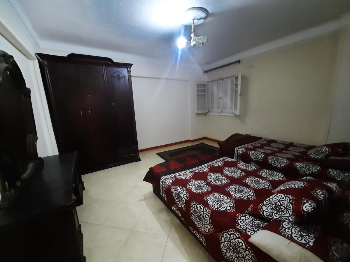 Maxim Apartment *
